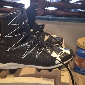 Under Armour Black Kids Football Cleats